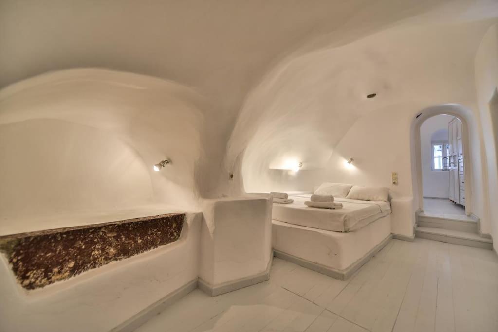 Astrea Suites "Ostria Cave Villa-Outdoor Jacuzzi" أويا المظهر الخارجي الصورة